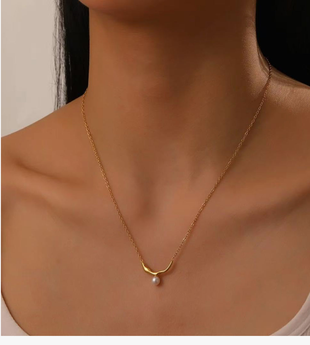 Pearl Necklace