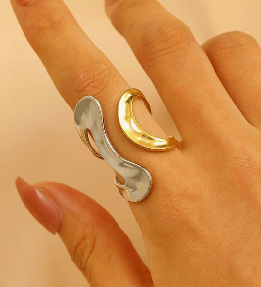 Hammered Two-Tone Ring